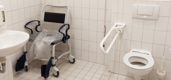 What Is a Commode Chair and How Can It Help?