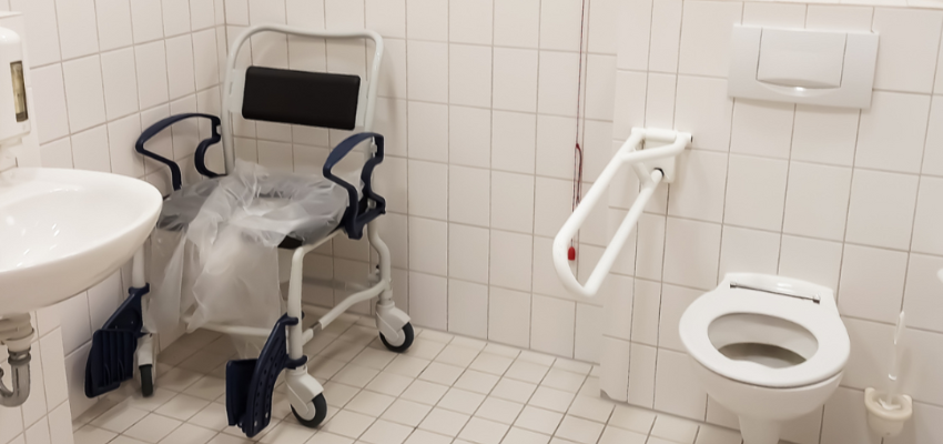 Everything You Need to Know About Commode Chairs