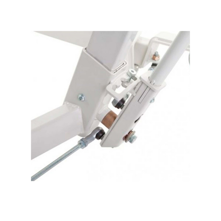 This lightweight manual leg spreader lift is a compact hoist with SPACE LINK™ Technology, offering superior lift height, ergonomic design, and a 150kg SWL. 