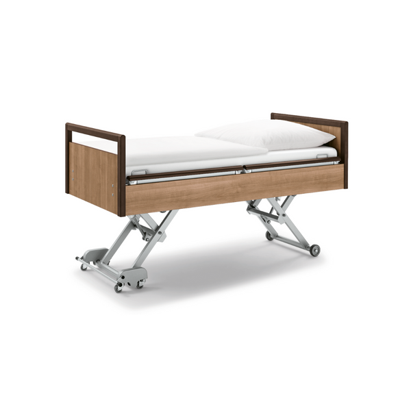 Discover key benefits of the SafeFree bed system, adjustable height, pressure relief, smart controls, and easy extension for better patient care.