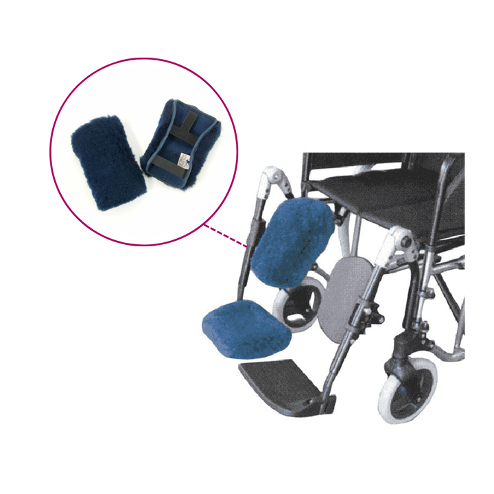  Elastic straps hold the sheep’s wool pads in place, so you can enjoy extra protection and comfort in your wheelchair. 