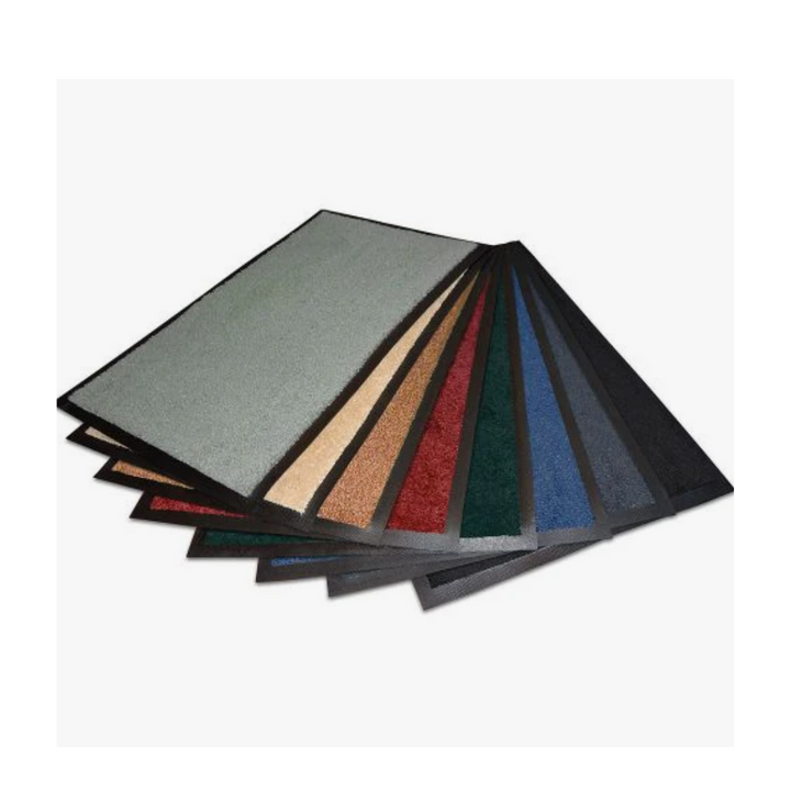 multiple floormats in different colours