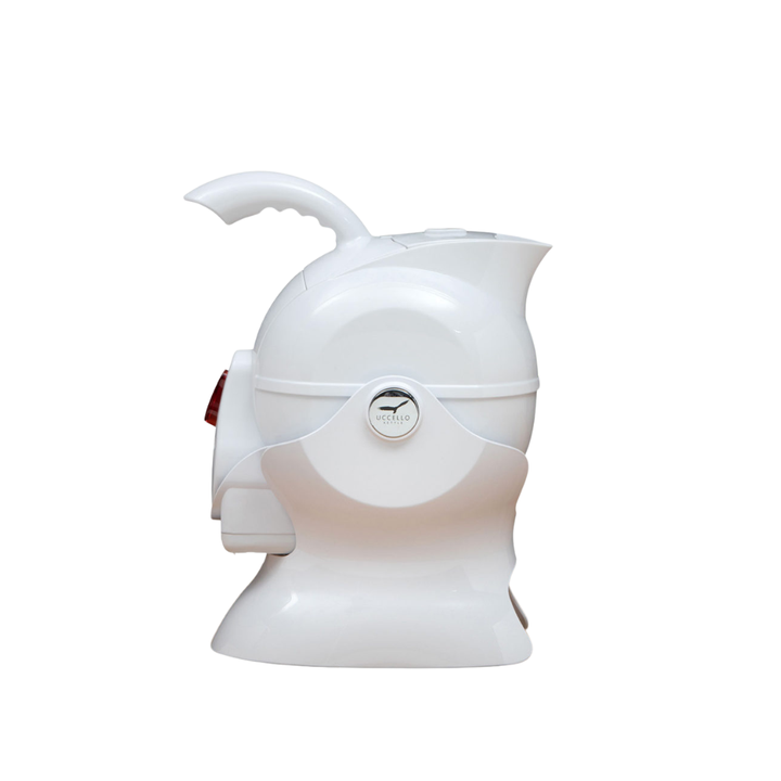 The light-weight design, combined with the rotating cradle of the Uccello Kettle, means you only have to “tilt-to-pour”, eliminating any lifting, straining.